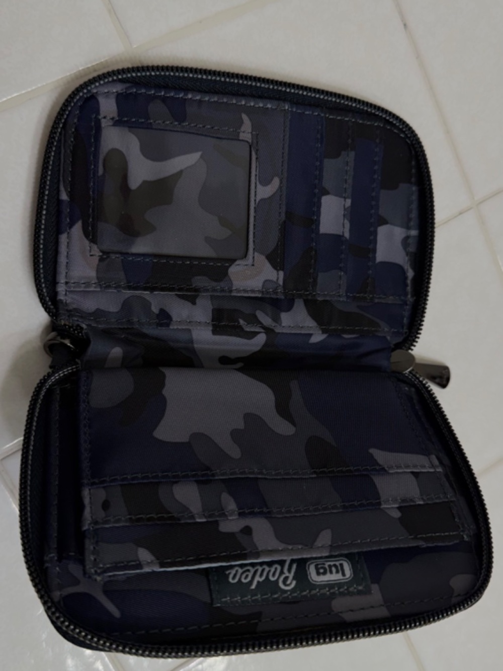 Lug Ranger Crossbody Bag - Picture 12 of 13